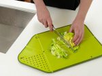 تخته گوشت تاشو Folding Chopping Board دارای آبکش وسیله ای ضروری برای آشپزخانه